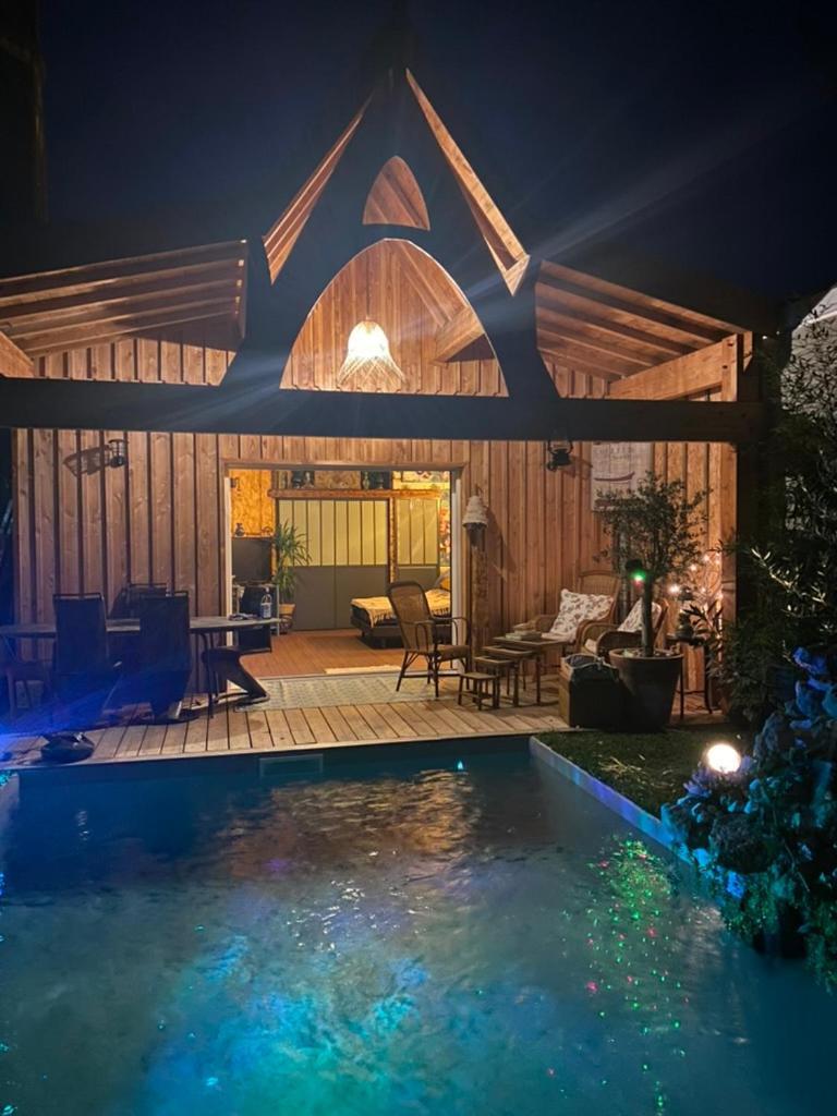 Chalet Atypique Vue Piscine Chauffee Gujan-Mestras Exterior foto